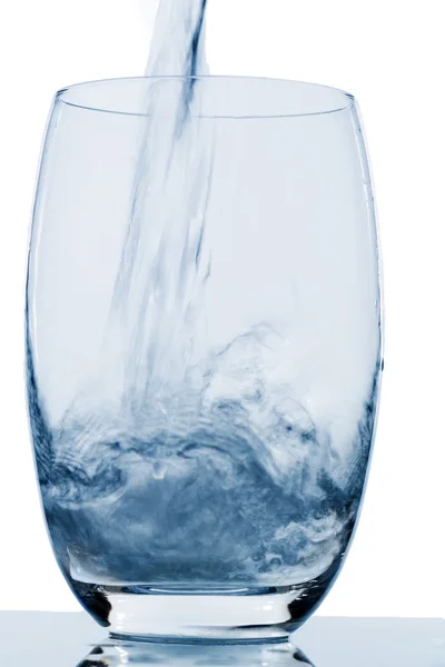 Glas mit Wasser — Stockfoto