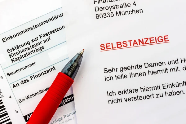 Voluntary disclosure to the tax office — Stock Photo, Image