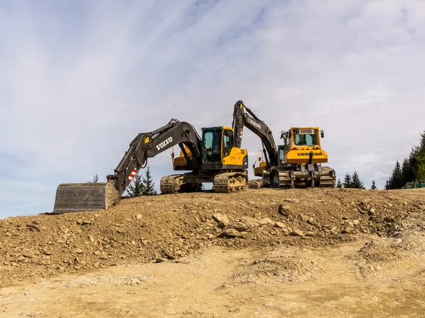 Graafmachine op een bouwplaats — Stockfoto