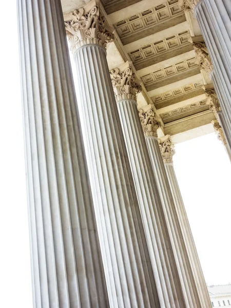 Columns at the parliament in vienna — Stock Photo, Image