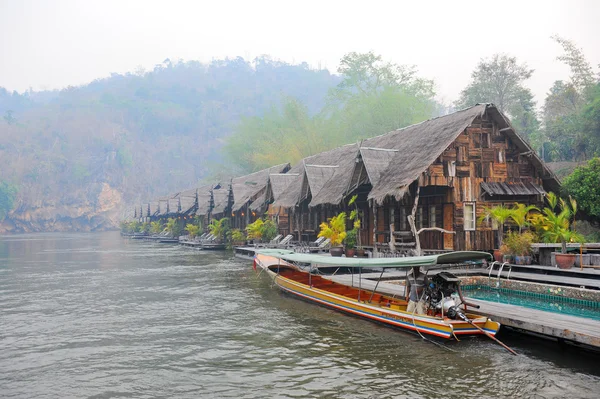 Rafting sul fiume Kwai — Foto Stock