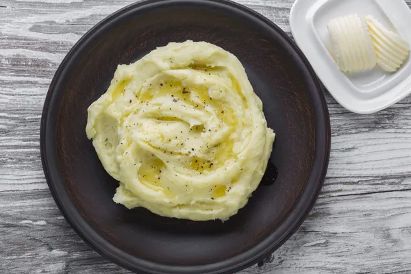 Mashed potatoes with butter — Stock Photo, Image