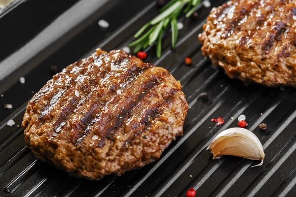 Burger grill pan — Stock Photo, Image