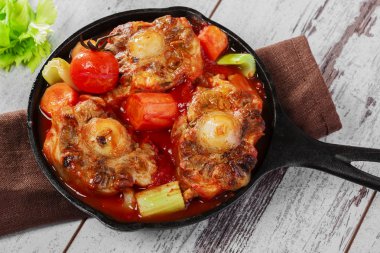 kızarmış öküz kuyruğu