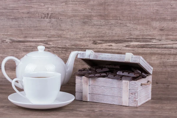 Cup of tea and chocolate — Stock Photo, Image