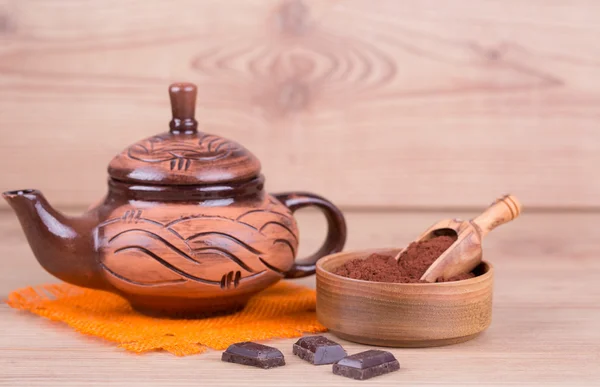 Teiera di argilla con cioccolato — Foto Stock