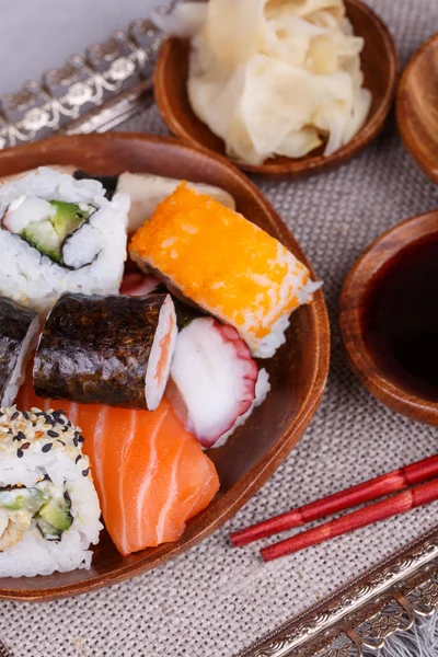 Sushi and Roll — Stock Photo, Image