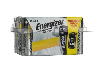 Hamburg, Almanya - 09 juni 2022: Enerji enerjisi AA 24 Aile bataryası. Enerji üreticisi bir alkali pil üreticisi..