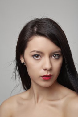 Rüzgâr saçlarında