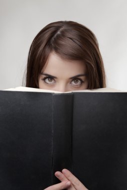 kitap bakan
