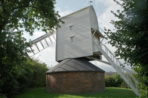 Větrný mlýn v Finchingfield — Stock fotografie