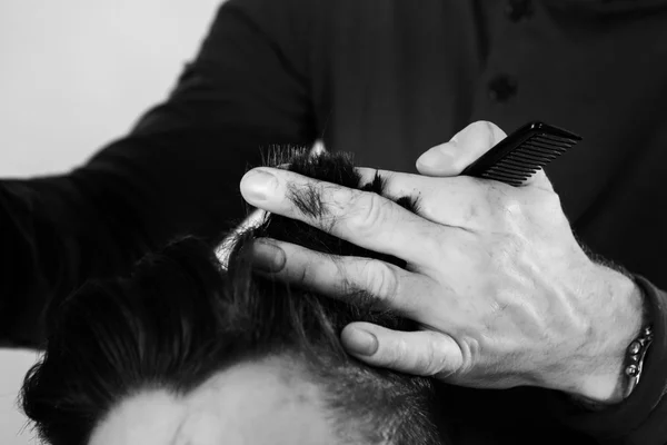 Corte de pelo —  Fotos de Stock