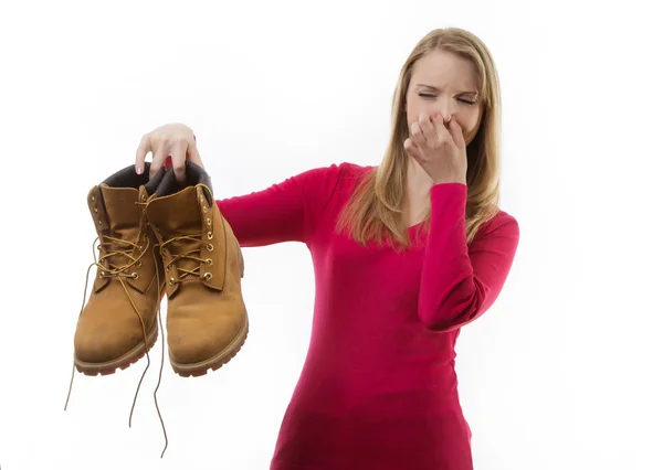 Dreckig stinkende Schuhe — Stockfoto