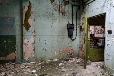 binayı terk edilmiş