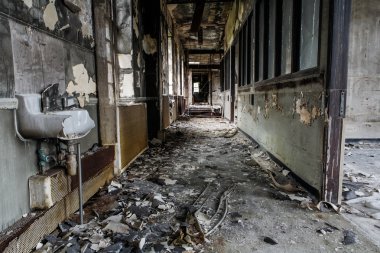 binayı terk edilmiş