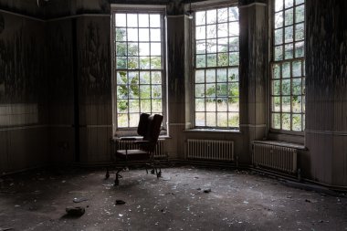 binayı terk edilmiş