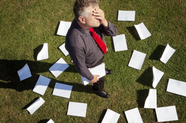 Kağıt iş nefret ediyorum