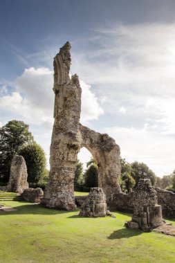 Thetford Manastırı 'nın kalıntıları Thetford, Norfolk, İngiltere' de bir Cluniac manastırı.