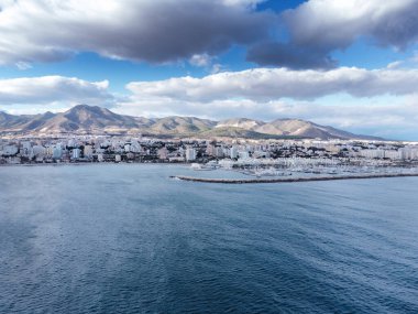 İspanya 'daki Benalmadena' nın hava manzarası