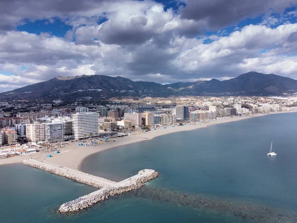 Luftaufnahme Des Gebäudes Entlang Der Küste Von Fuengirola — Stockfoto