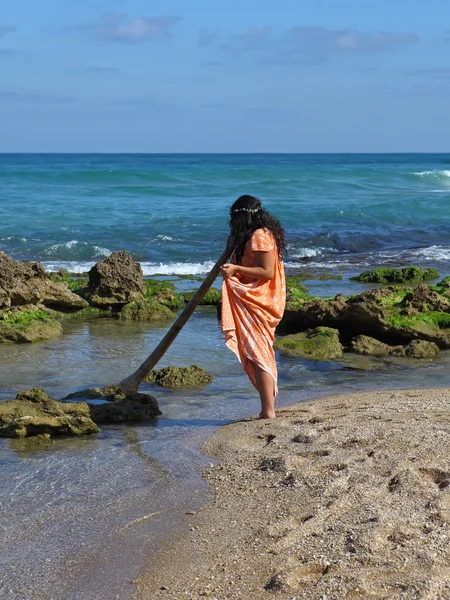 Gadis dan laut — Stok Foto