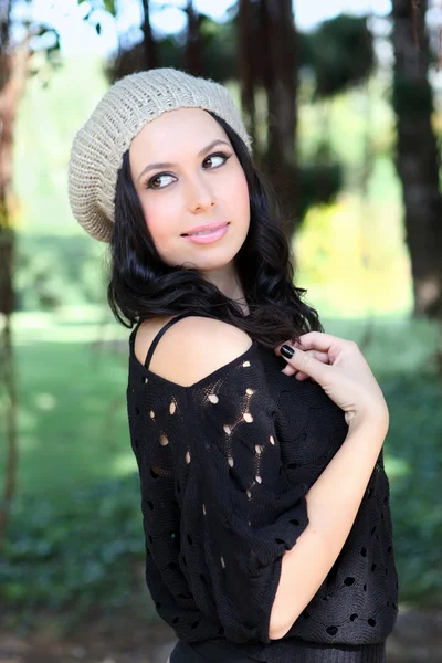 Girl in fashionable winter cap — Stock Photo, Image