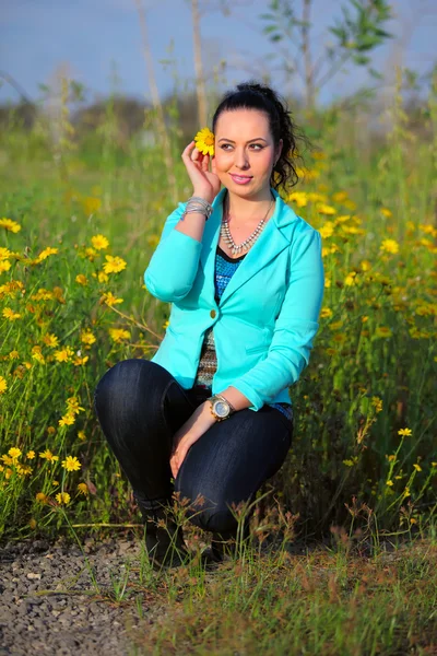 Young brunette — Stock Photo, Image