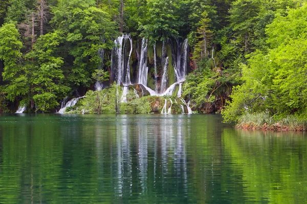 Parque Nacional de los Lagos de Plitvice — Foto de Stock