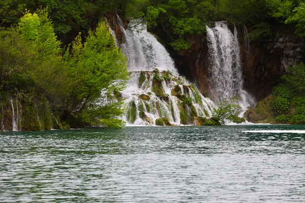 Wasserfall — Stockfoto