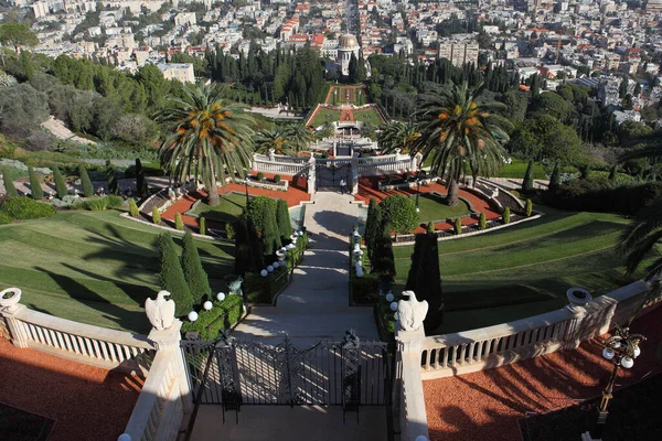 Haifa Israel 2021年12月10日 上からのバハイ庭園のテラス — ストック写真