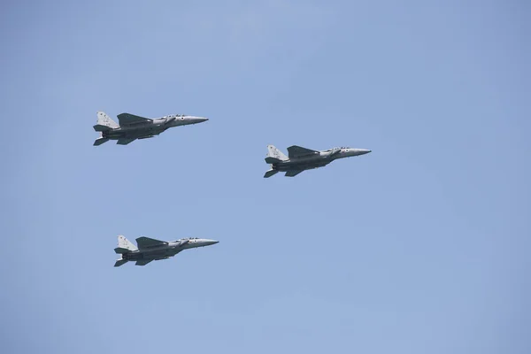 Tel Aviv Israel April 2021 Israeliskt Flygvapen Flyger Formation Över — Stockfoto