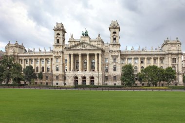 Etnografi Müzesi (eski Adalet Sarayı) .Budapeşte, Macaristan.