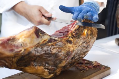 Garson jamon (salam Dilimleme)