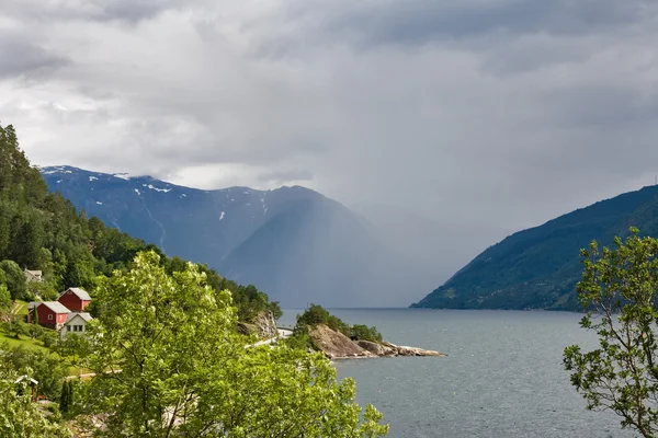 Hardangerfjord, Noorwegen Rechtenvrije Stockfoto's