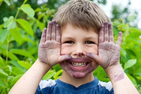 Close Portrait Child Whose Face Hands Painted Black Mulberry Juice — Φωτογραφία Αρχείου