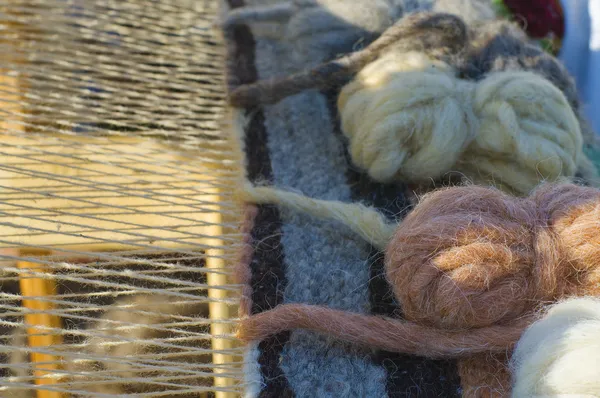 Part of vintage wooden loom with homemade threads — Stock Photo, Image