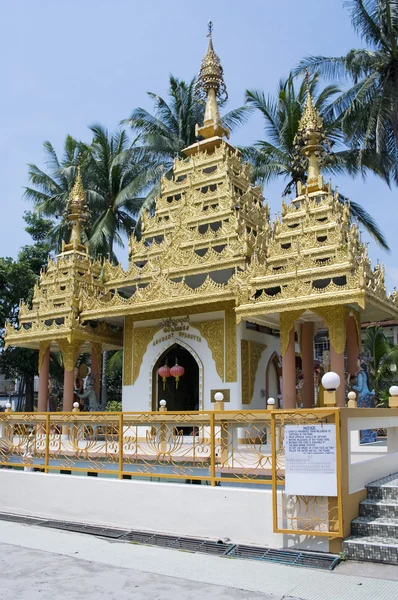 Dharmikarama burmesiska tempel, malaysia — Stockfoto