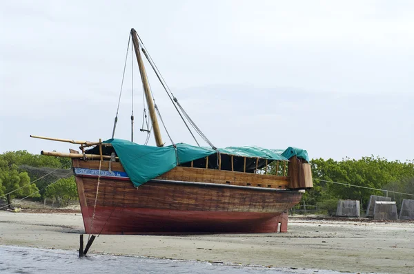 Vele da barca tradizionali a Lamu, Kenya — Foto Stock
