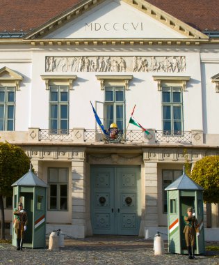 Budapeşte'de Cumhurbaşkanlığı palac adlı koru