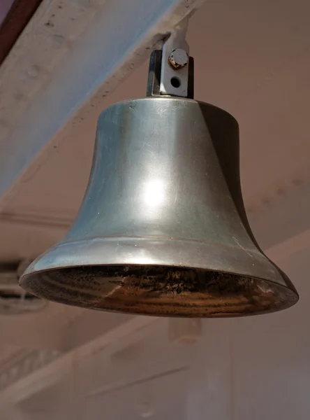 セーリング船の鐘 — ストック写真