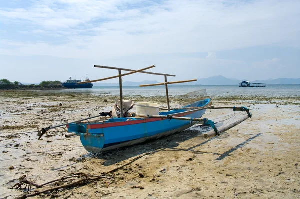 Barco de pescadores en Bandar Lampung, Sumatra, Indonesia — Foto de Stock