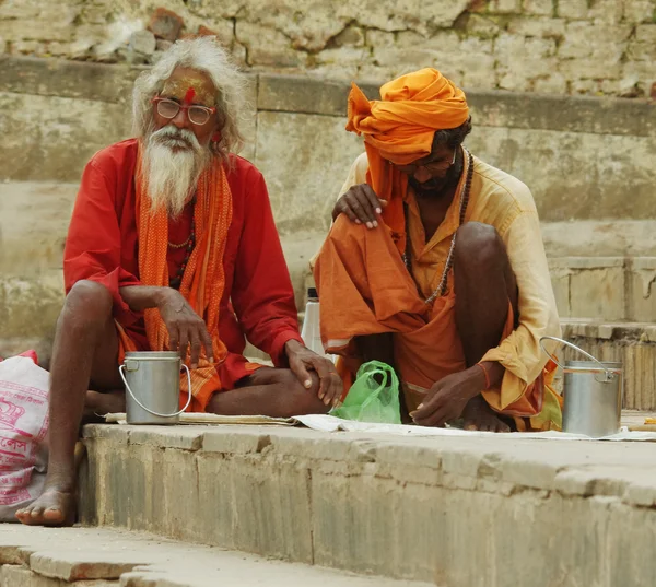 Sadhu z tradycyjnych pomalowana twarz — Zdjęcie stockowe