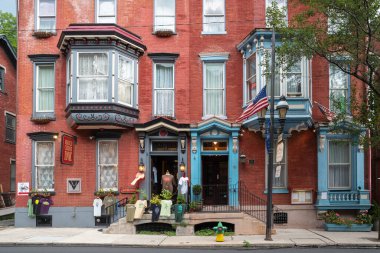 Jim Thorpe, PA, ABD - 18 Ağustos 2019: Pennsylvania eyaletindeki Carbon County 'nin tarihi caddeleri. Birleşik Devletler