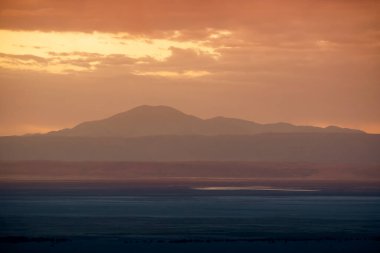 Şili 'de gün batımında Atakama Çölü