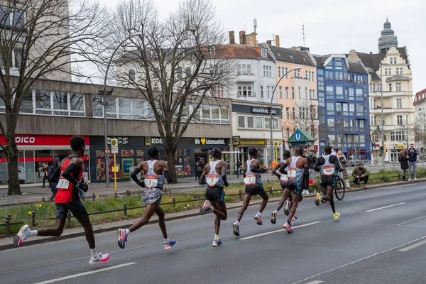 Berlino Germania Aprile 2022 Mezza Maratona Berlino Gli Atleti Corrono — Foto Stock