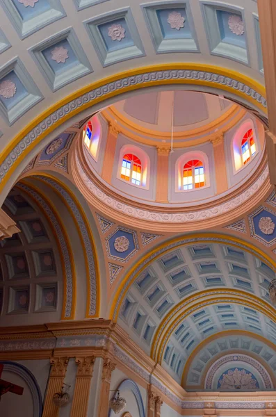 Wnętrze Notre Dame Des Anges Pondicherry Kościół Chrześcijański Indie Południowe — Zdjęcie stockowe