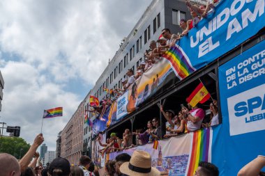 Berlin, Almanya - 23 Temmuz 2022 - Berlin 'de Christopher Caddesi Günü (CSD).