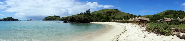 Pabellón de descanso de playa en las islas, Indonesia — Foto de Stock