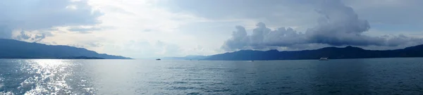 多巴湖的全景 — 图库照片