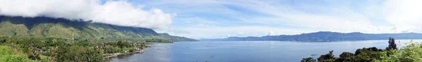 Panorama del lago toba — Foto de Stock